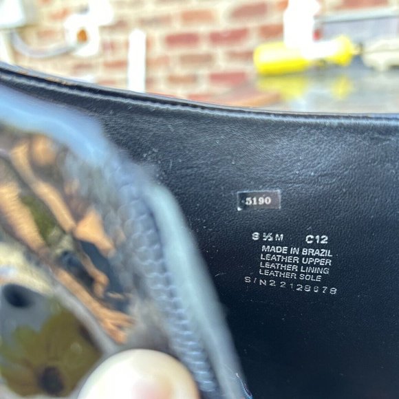 TORY BURCH BLACK PATENT LEATHER ANKLE BOOTS SIZE 8 1/2M - Picture 7 of 8